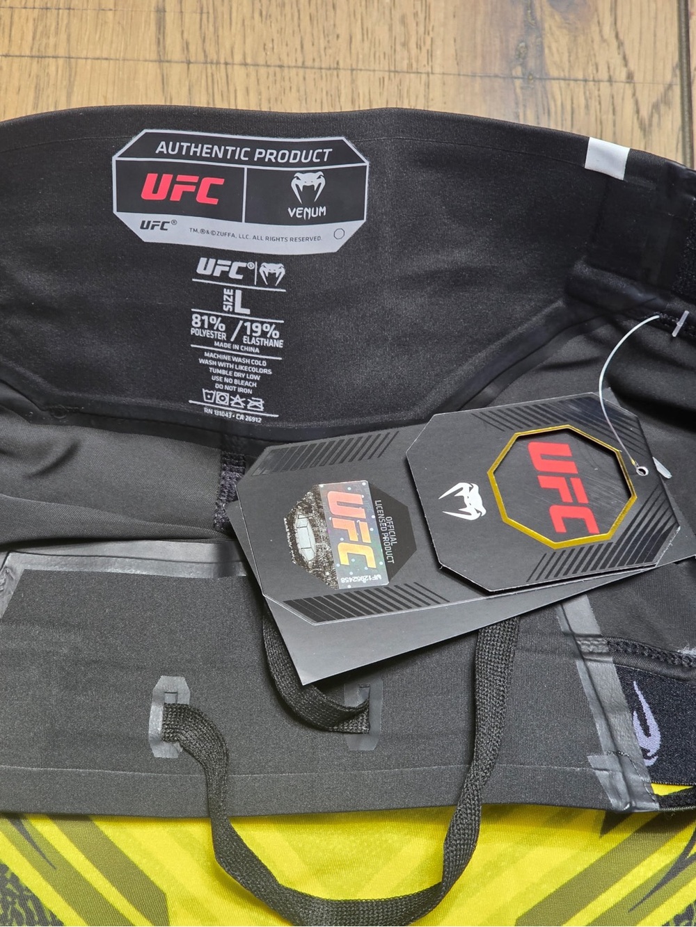 UFC Women's Venom Yellow and Black Athletic Training Skort NWT Large - Picture 7 of 10